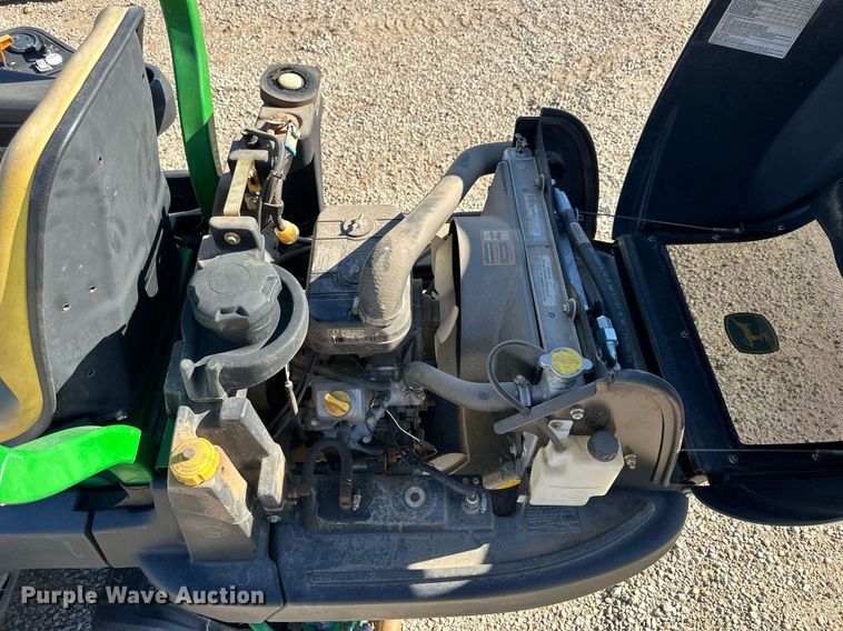image for item OK9187 John Deere 2500B  greens mower