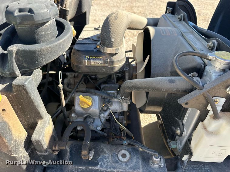 image for item OK9187 John Deere 2500B  greens mower