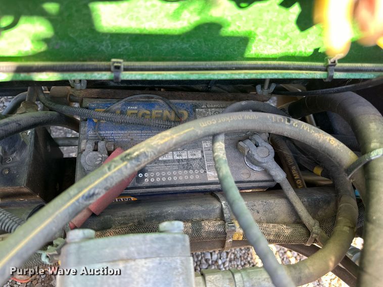 image for item OK9187 John Deere 2500B  greens mower