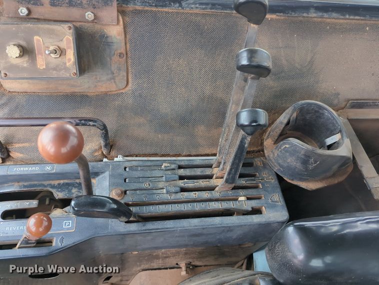 image for item OL9101 1981 John Deere 4440  tractor