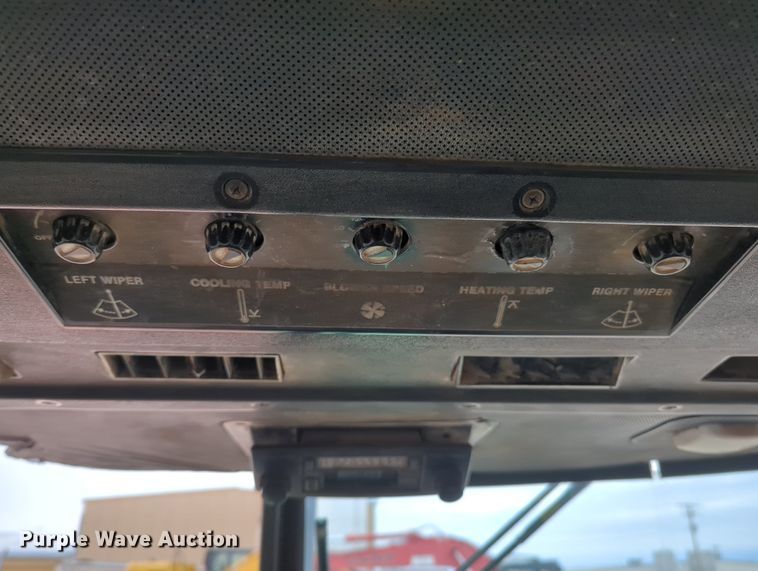 image for item OL9101 1981 John Deere 4440  tractor