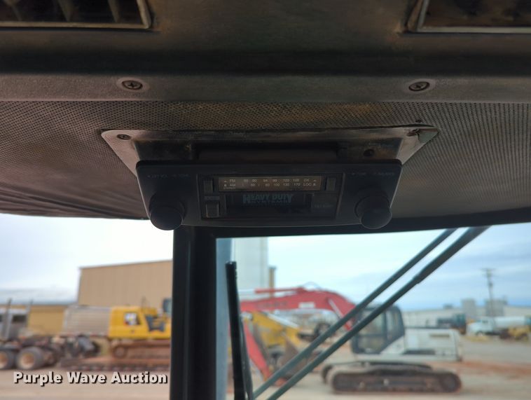 image for item OL9101 1981 John Deere 4440  tractor