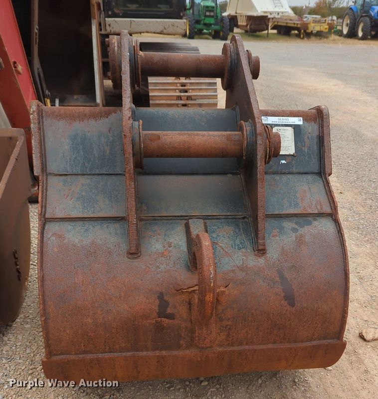 image for item OL9103 Esco 210/225 X2-LX-SA  excavator bucket