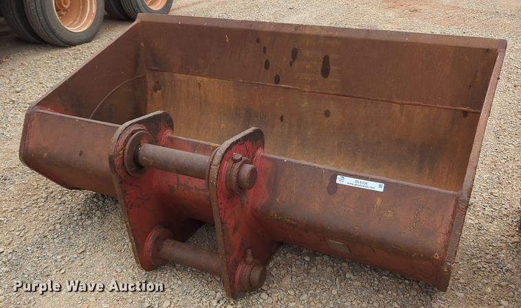 image for item OL9104 Esco  excavator bucket