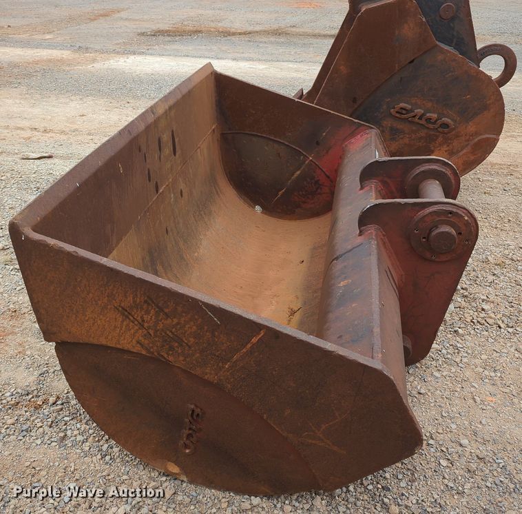 image for item OL9104 Esco  excavator bucket