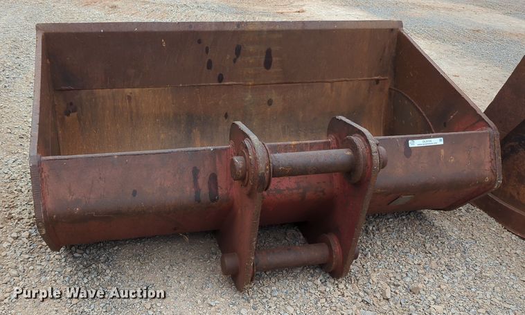 image for item OL9104 Esco  excavator bucket