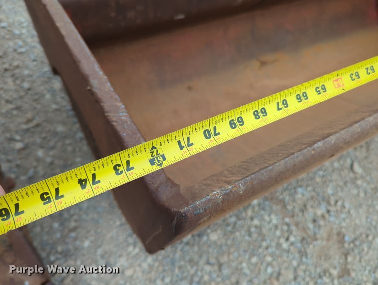 image for item OL9104 Esco  excavator bucket