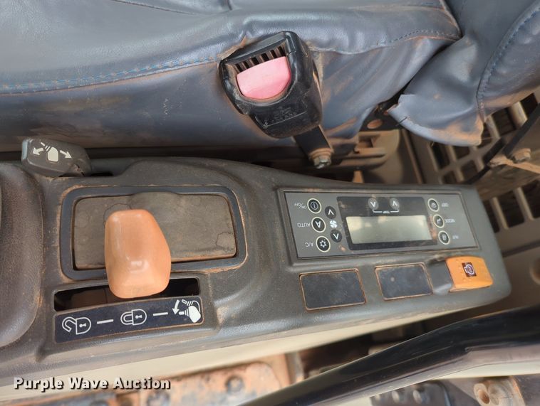 image for item OL9105 2008 Link Belt 210 X2  excavator