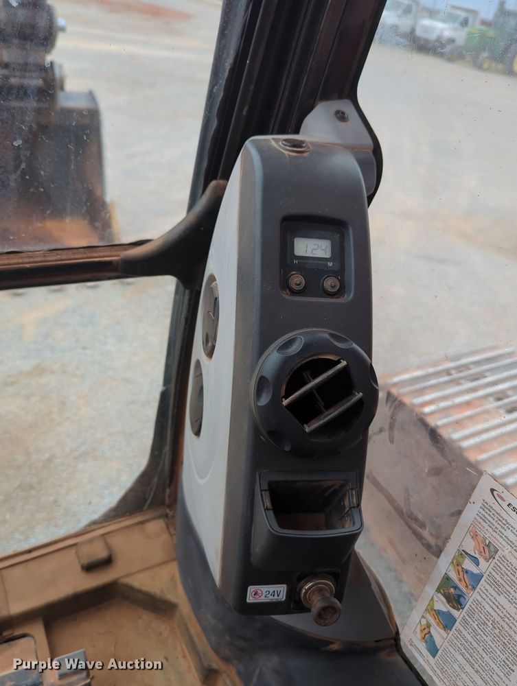 image for item OL9105 2008 Link Belt 210 X2  excavator