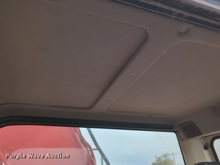 image for item OL9105 2008 Link Belt 210 X2  excavator