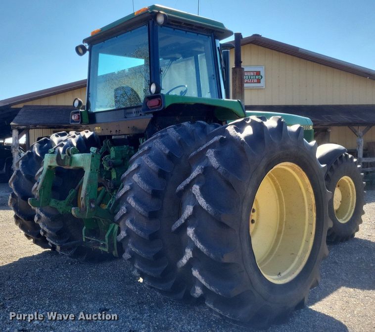 image for item DK1165 1990 John Deere 4955  MFWD tractor