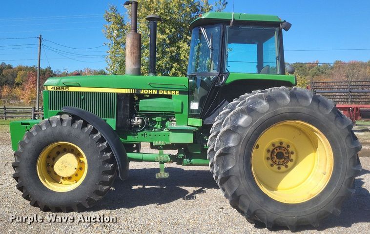 image for item DK1165 1990 John Deere 4955  MFWD tractor
