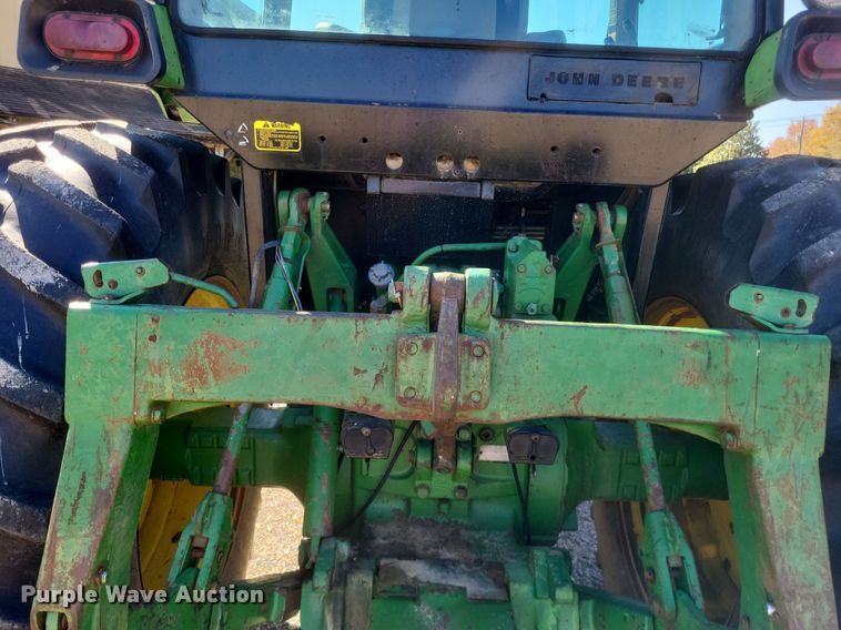 image for item DK1165 1990 John Deere 4955  MFWD tractor