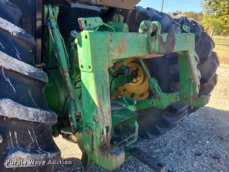 image for item DK1165 1990 John Deere 4955  MFWD tractor