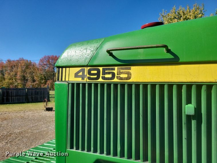 image for item DK1165 1990 John Deere 4955  MFWD tractor