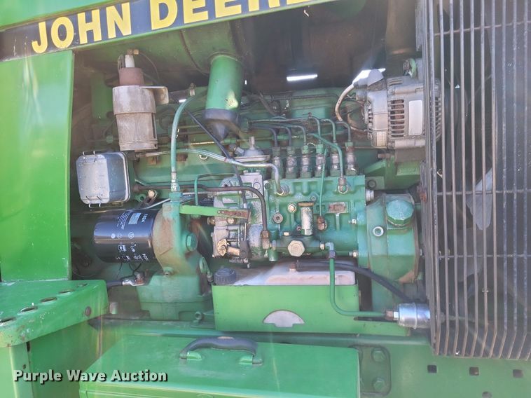 image for item DK1165 1990 John Deere 4955  MFWD tractor