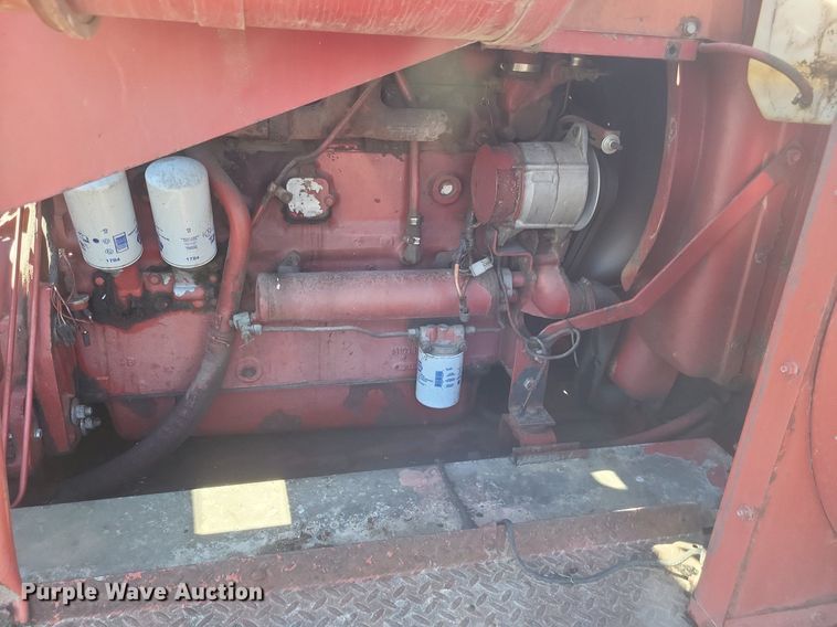 image for item DK1166 Case IH 1680 Axial-Flow  RWA combine