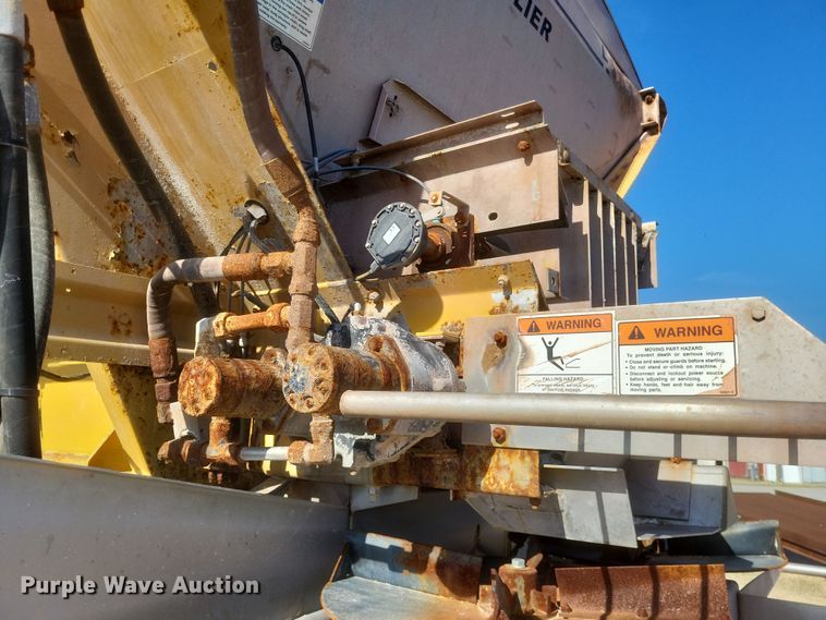 image for item DK1168 AGCO RoGator  spreader