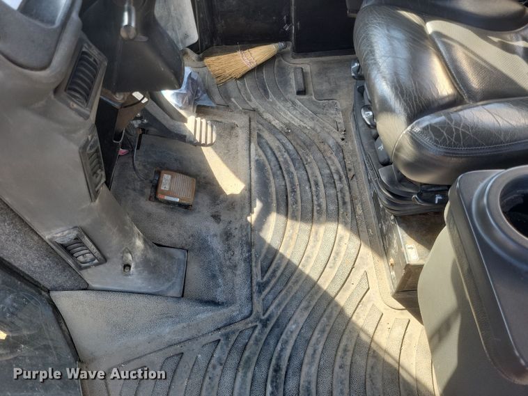 image for item DK1168 AGCO RoGator  spreader