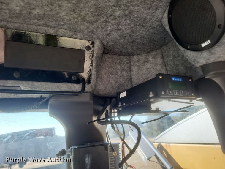 image for item DK1168 AGCO RoGator  spreader