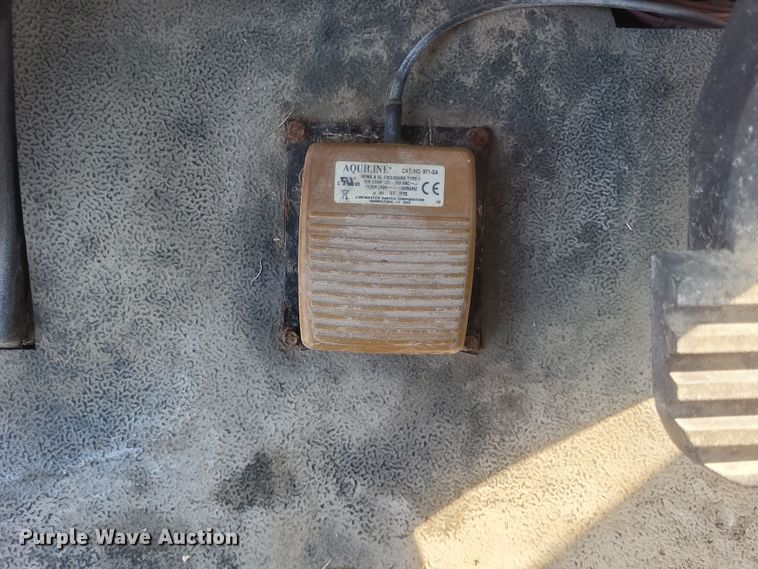 image for item DK1168 AGCO RoGator  spreader