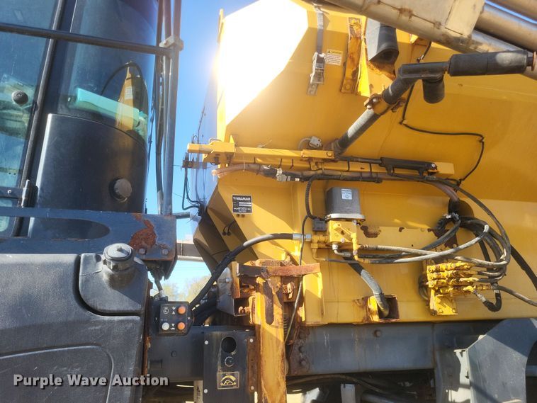 image for item DK1169 RoGator RG1300B  sprayer