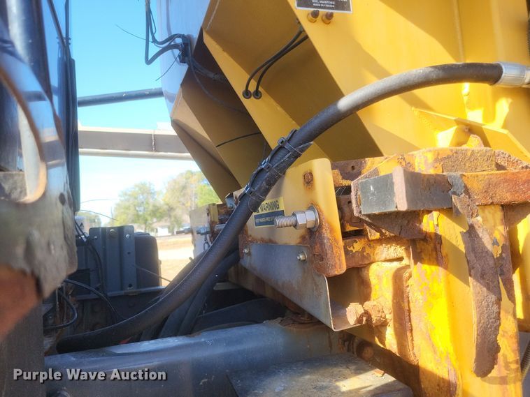 image for item DK1169 RoGator RG1300B  sprayer