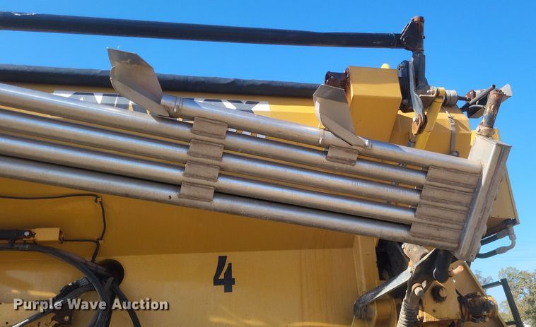 image for item DK1169 RoGator RG1300B  sprayer