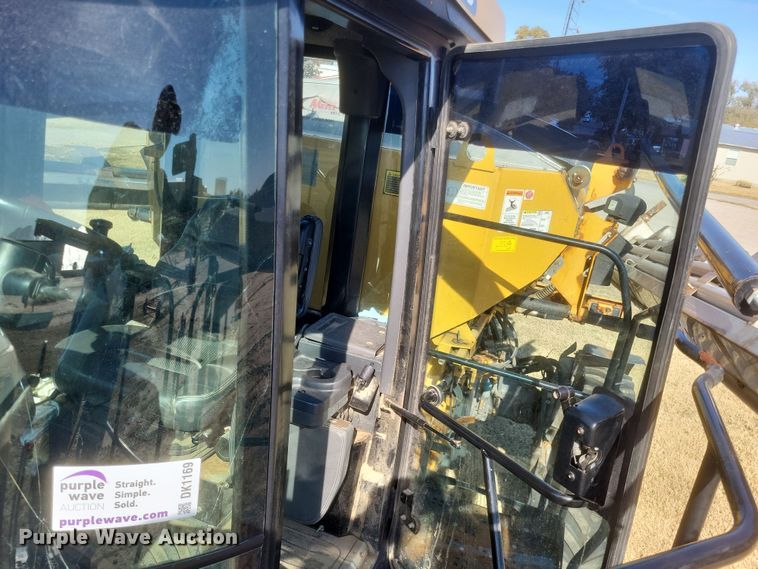 image for item DK1169 RoGator RG1300B  sprayer