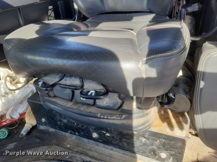 image for item DK1169 RoGator RG1300B  sprayer