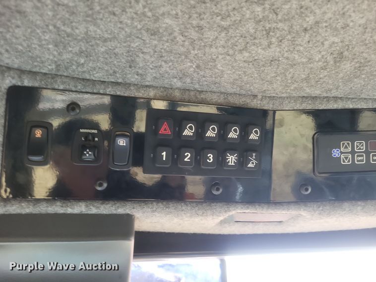 image for item DK1169 RoGator RG1300B  sprayer