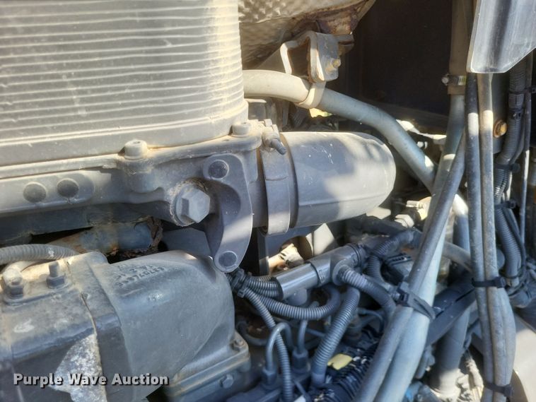 image for item DK1169 RoGator RG1300B  sprayer