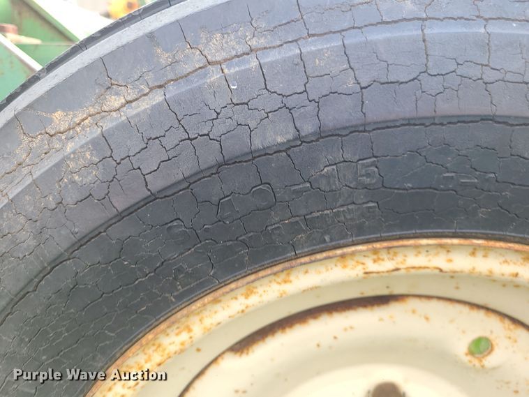 image for item DK4128 John Deere  tandem disk