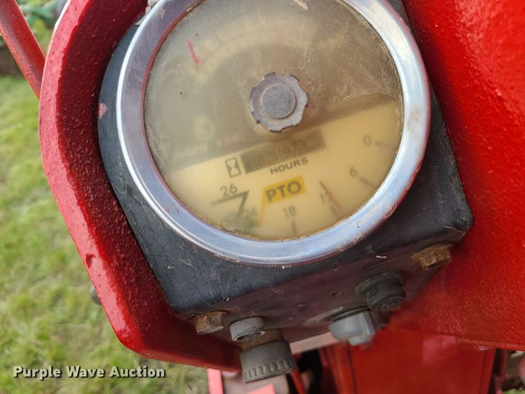 image for item DK4130 International Farmall 966  tractor