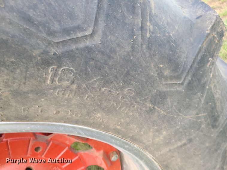 image for item DK4130 International Farmall 966  tractor