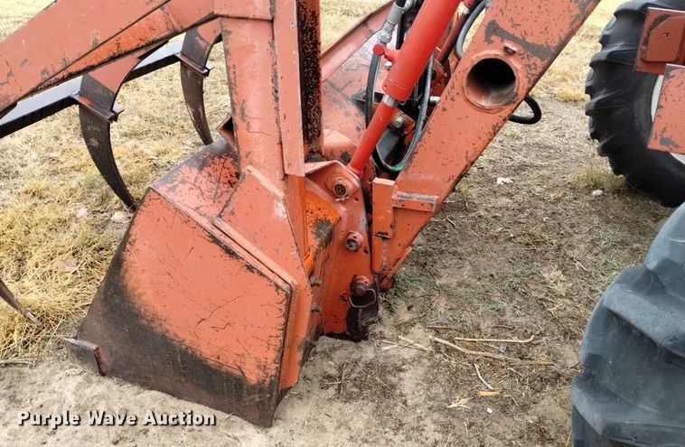 image for item DK8869 Hesston 80-66 DT  MFWD tractor