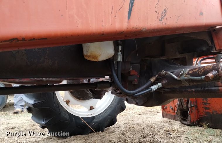 image for item DK8869 Hesston 80-66 DT  MFWD tractor