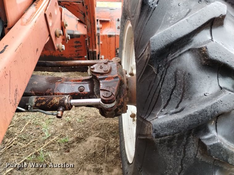 image for item DK8869 Hesston 80-66 DT  MFWD tractor