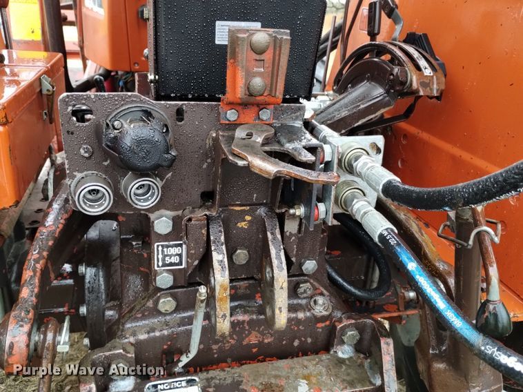 image for item DK8869 Hesston 80-66 DT  MFWD tractor