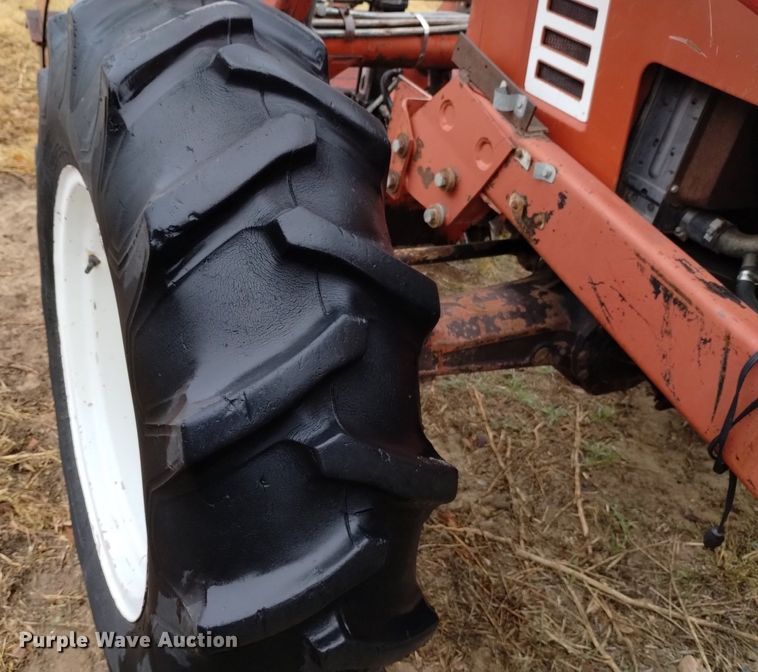 image for item DK8869 Hesston 80-66 DT  MFWD tractor