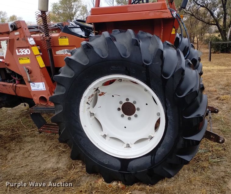 image for item DK8869 Hesston 80-66 DT  MFWD tractor