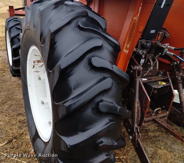 image for item DK8869 Hesston 80-66 DT  MFWD tractor