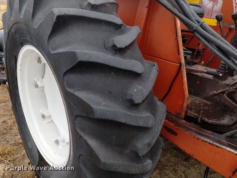 image for item DK8869 Hesston 80-66 DT  MFWD tractor