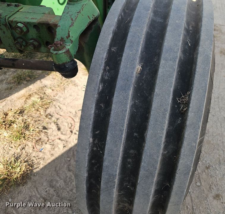 image for item DN7027 John Deere 4630P  tractor