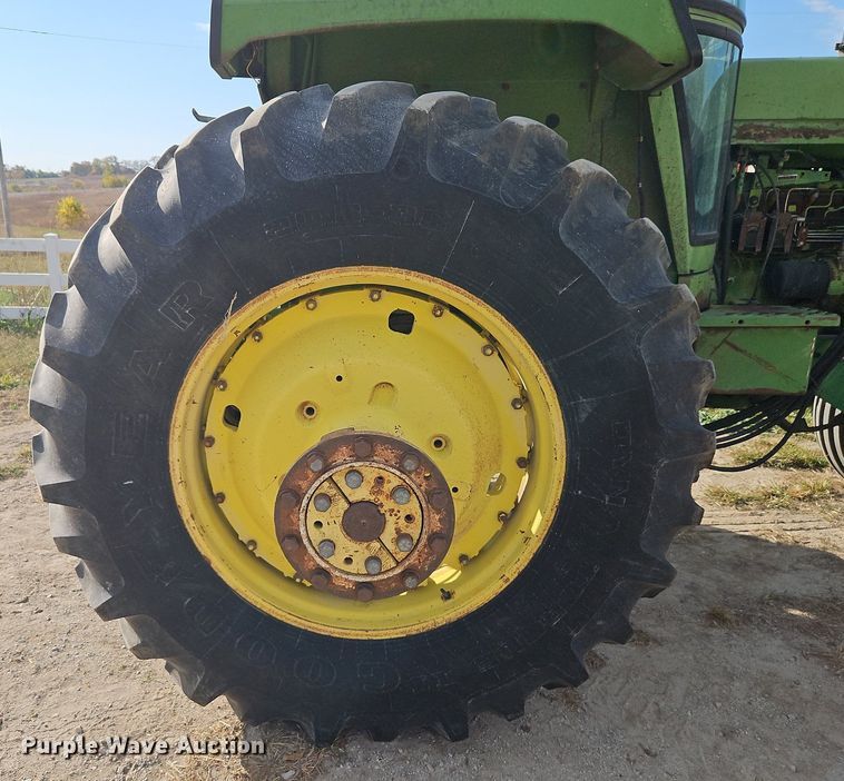 image for item DN7027 John Deere 4630P  tractor