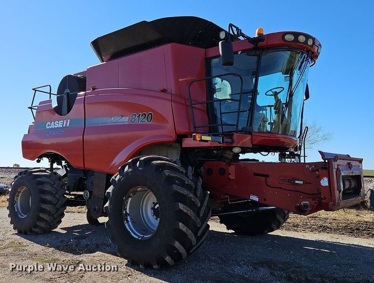 image for item DN7040 2009 Case IH 8120 Axial Flow  combine