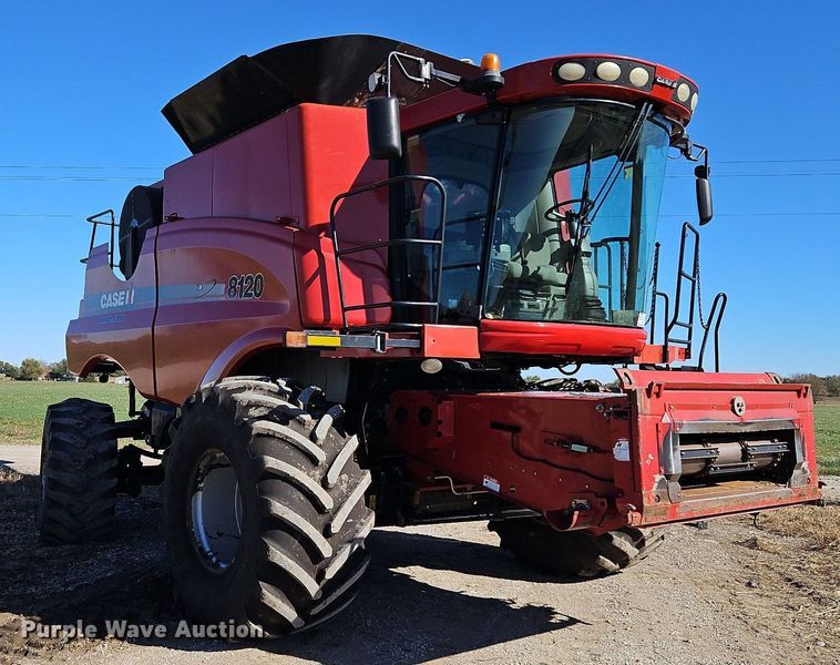 image for item DN7040 2009 Case IH 8120 Axial Flow  combine