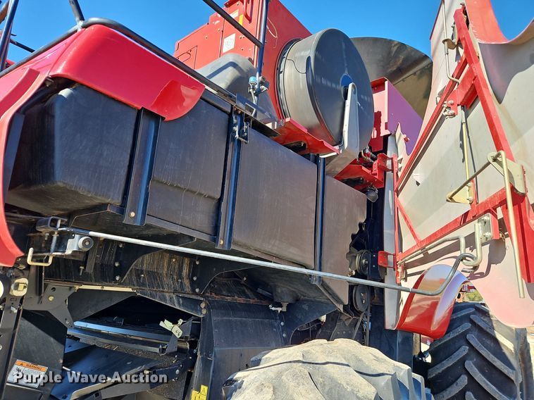 image for item DN7040 2009 Case IH 8120 Axial Flow  combine