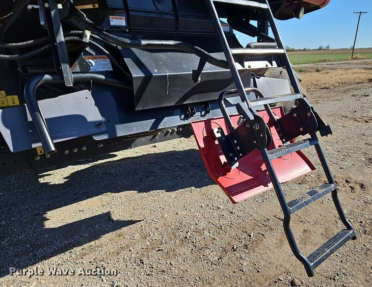 image for item DN7040 2009 Case IH 8120 Axial Flow  combine