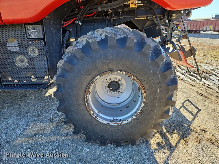 image for item DN7040 2009 Case IH 8120 Axial Flow  combine